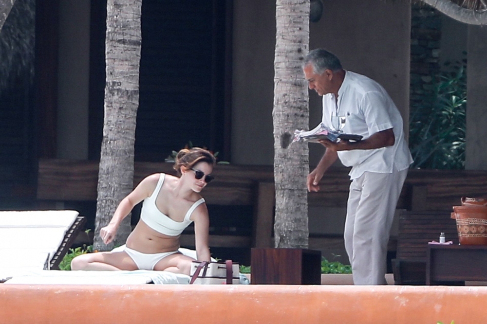 EEW_2019candid_in_cabo_san_lucas_mexico_025.jpg