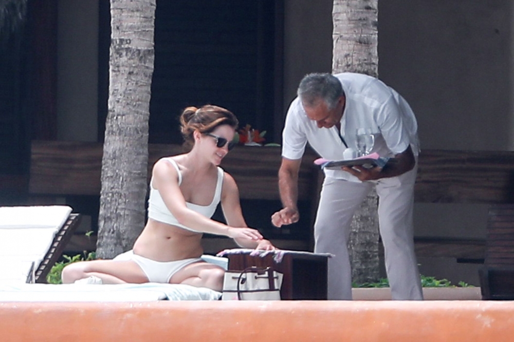 EEW_2019candid_in_cabo_san_lucas_mexico_028.jpg