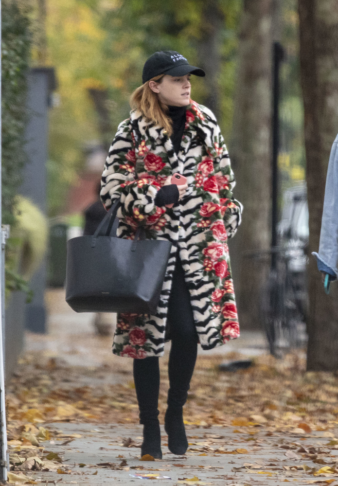 EEW_2019candid_nov3_out_and_about_in_london_025.jpg