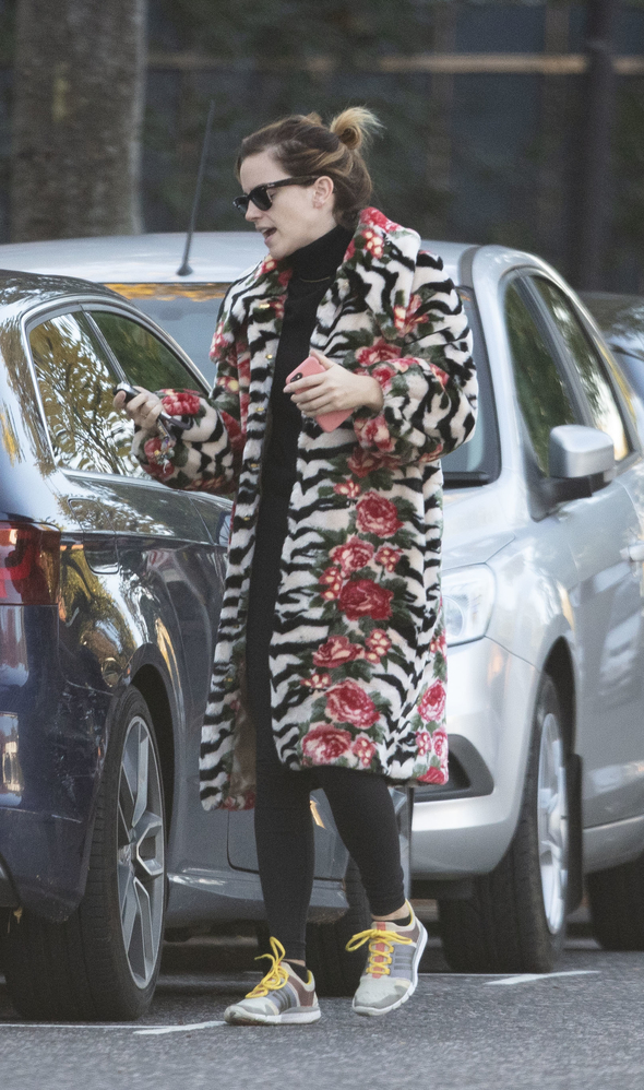 EEW_2019candid_nov3_out_and_about_in_london_028.jpg