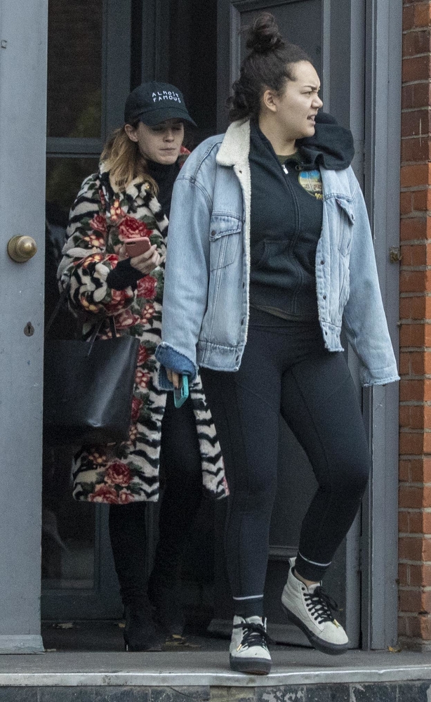 EEW_2019candid_nov3_out_and_about_in_london_031.jpg