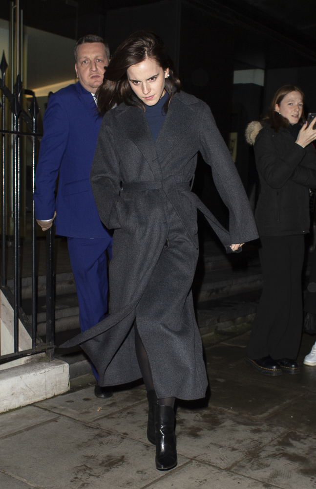 EEW_2020candid_leaves_c_restaurant_in_london_007.jpg