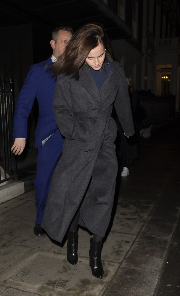 EEW_2020candid_leaves_c_restaurant_in_london_015.jpg