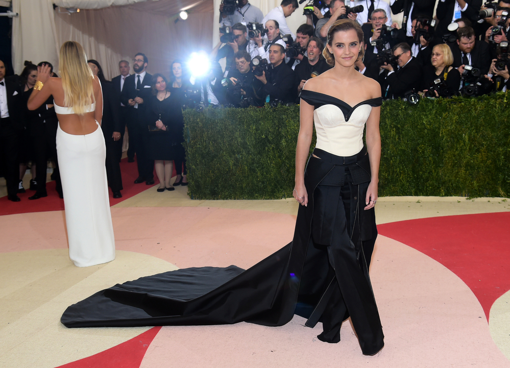 emma_watson_2016_met_costume_institute_gala_138.jpg