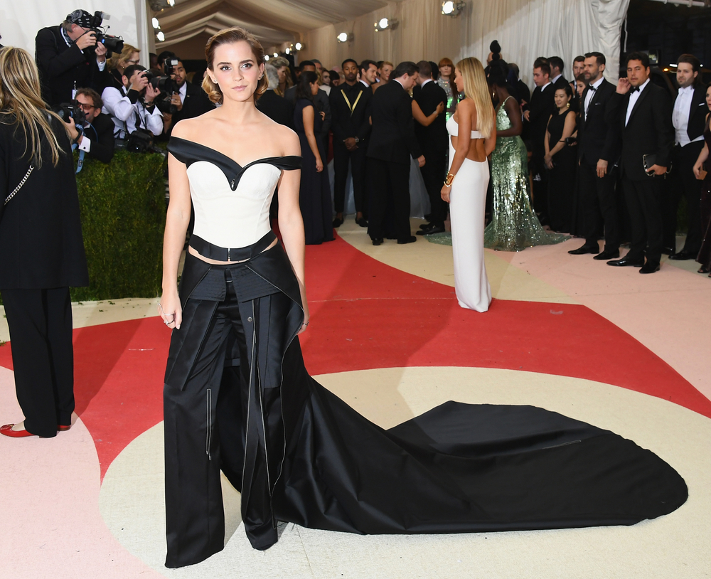 emma_watson_2016_met_costume_institute_gala_51.jpg