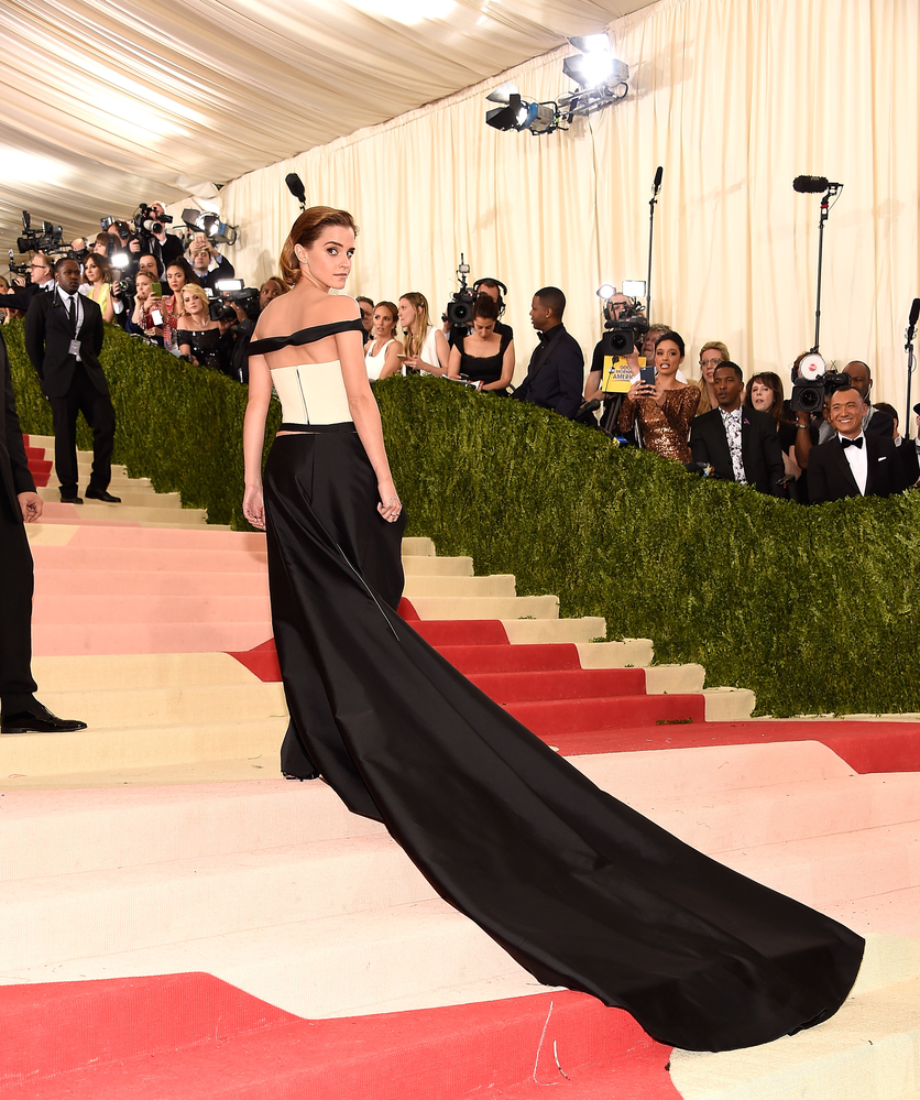 emma_watson_2016_met_costume_institute_gala_81.jpg