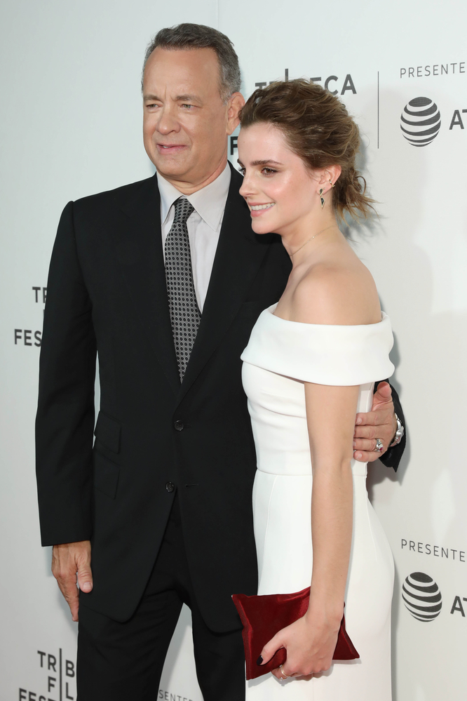 emma_watson_2017_april_26th_the_circle_premiere_tribeca_film_festival_23.jpg