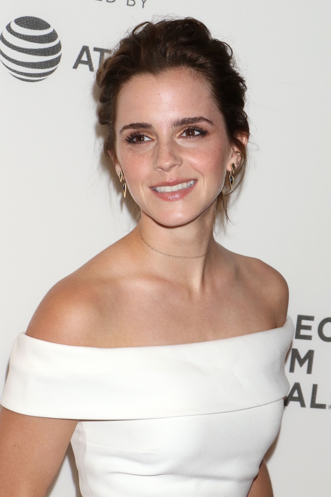 emma_watson_2017_april_26th_the_circle_premiere_tribeca_film_festival_242.jpg