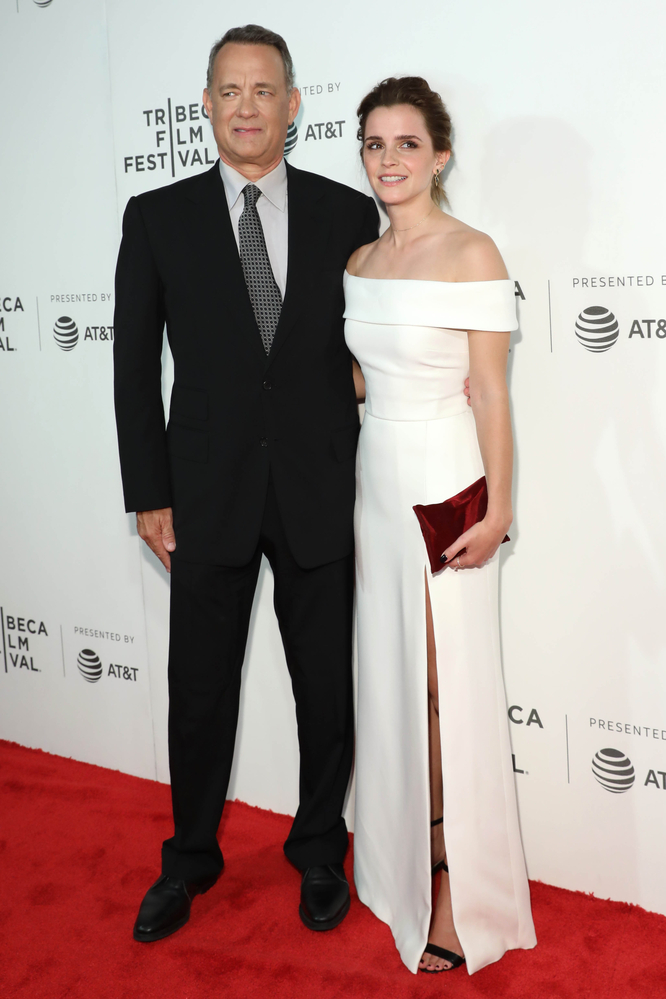 emma_watson_2017_april_26th_the_circle_premiere_tribeca_film_festival_26.jpg