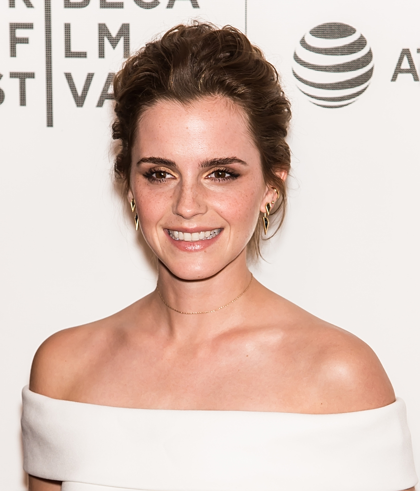 emma_watson_2017_april_26th_the_circle_premiere_tribeca_film_festival_82.jpg