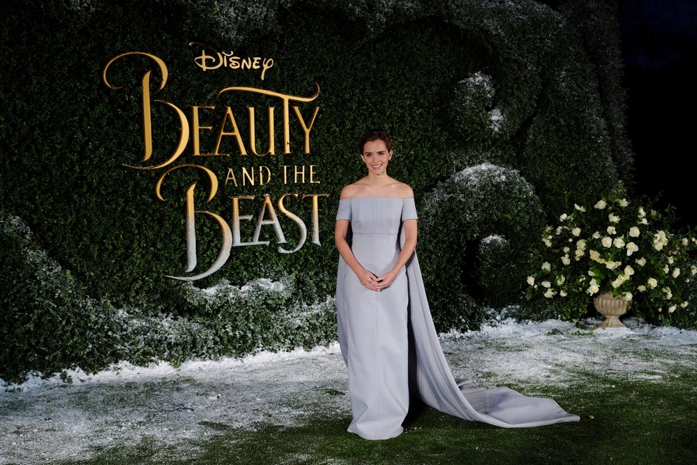 emma_watson_2017_feb_23_batb_london_launch_157.jpg