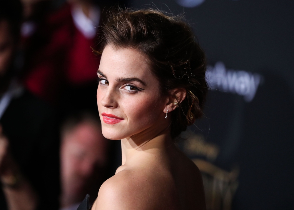 emma_watson_2017_mar_batb_la_premiere_303.jpg