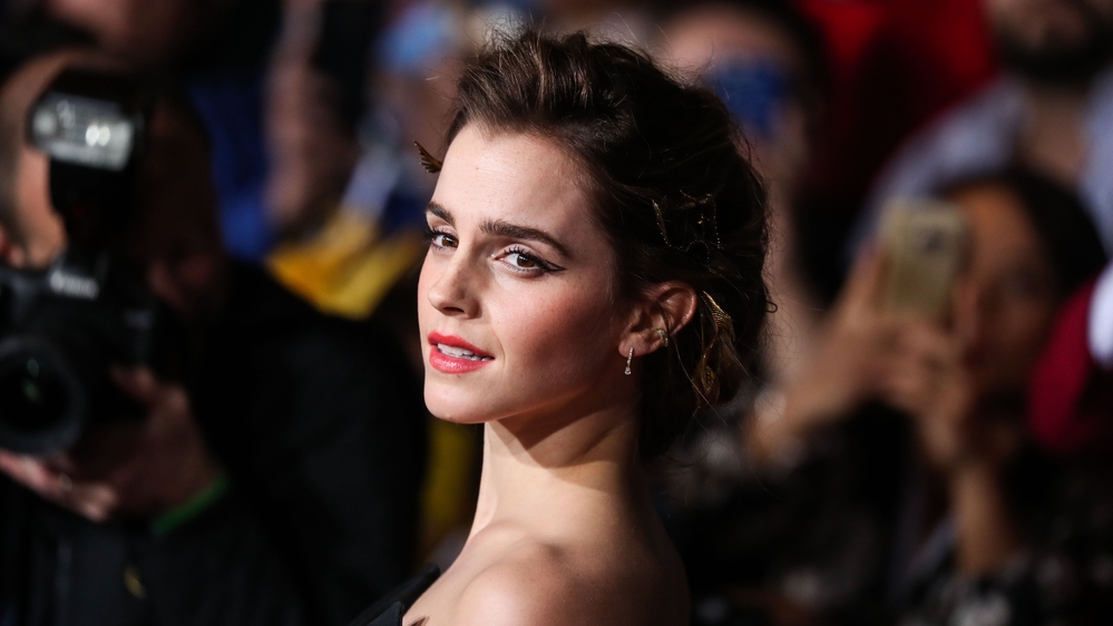 emma_watson_2017_mar_batb_la_premiere_317.jpg