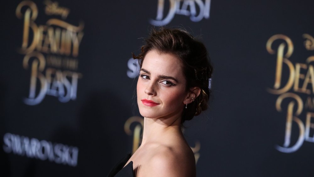 emma_watson_2017_mar_batb_la_premiere_451.jpg