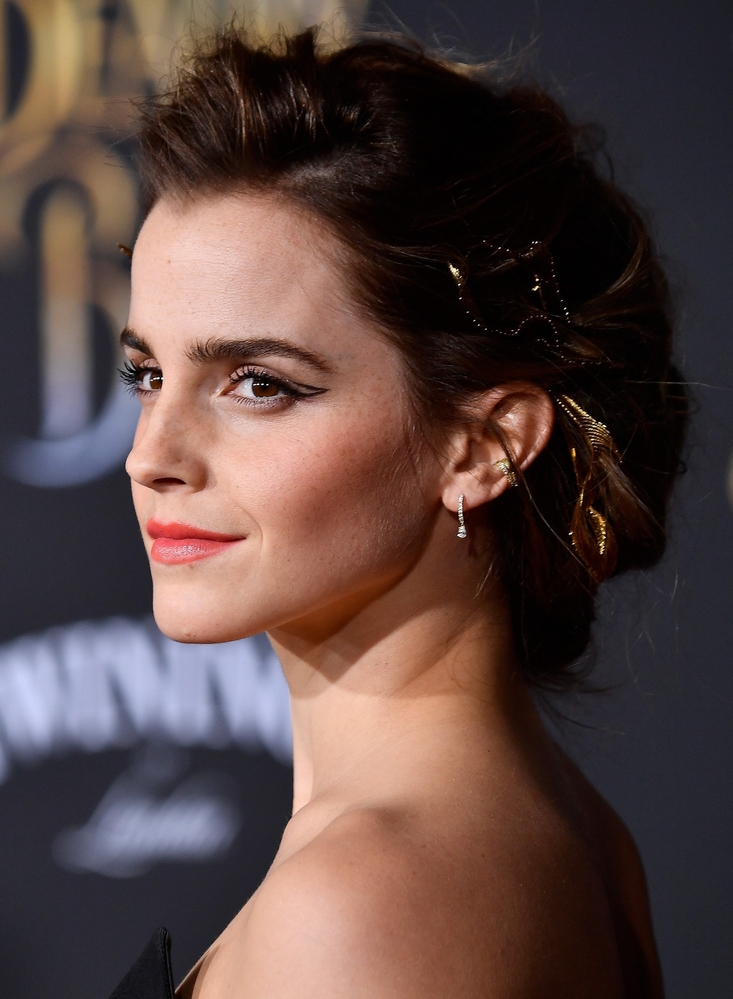 emma_watson_2017_mar_batb_la_premiere_554.jpg