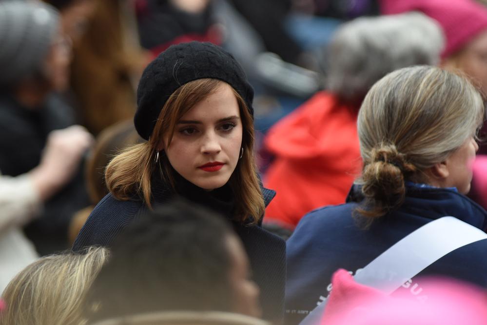 emma_watson_2017_womens_march_on_washington_05.jpg