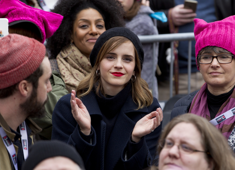 emma_watson_2017_womens_march_on_washington_11.jpg