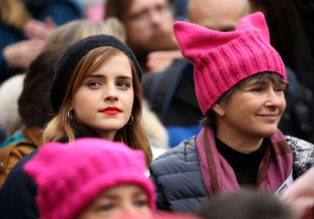 emma_watson_2017_womens_march_on_washington_20.jpg