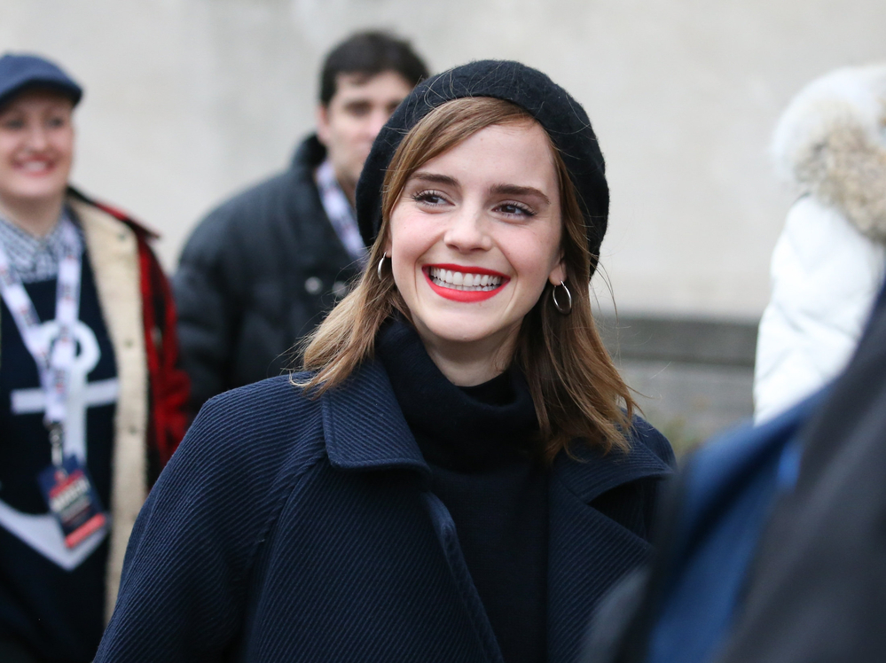 emma_watson_2017_womens_march_on_washington_29.jpg