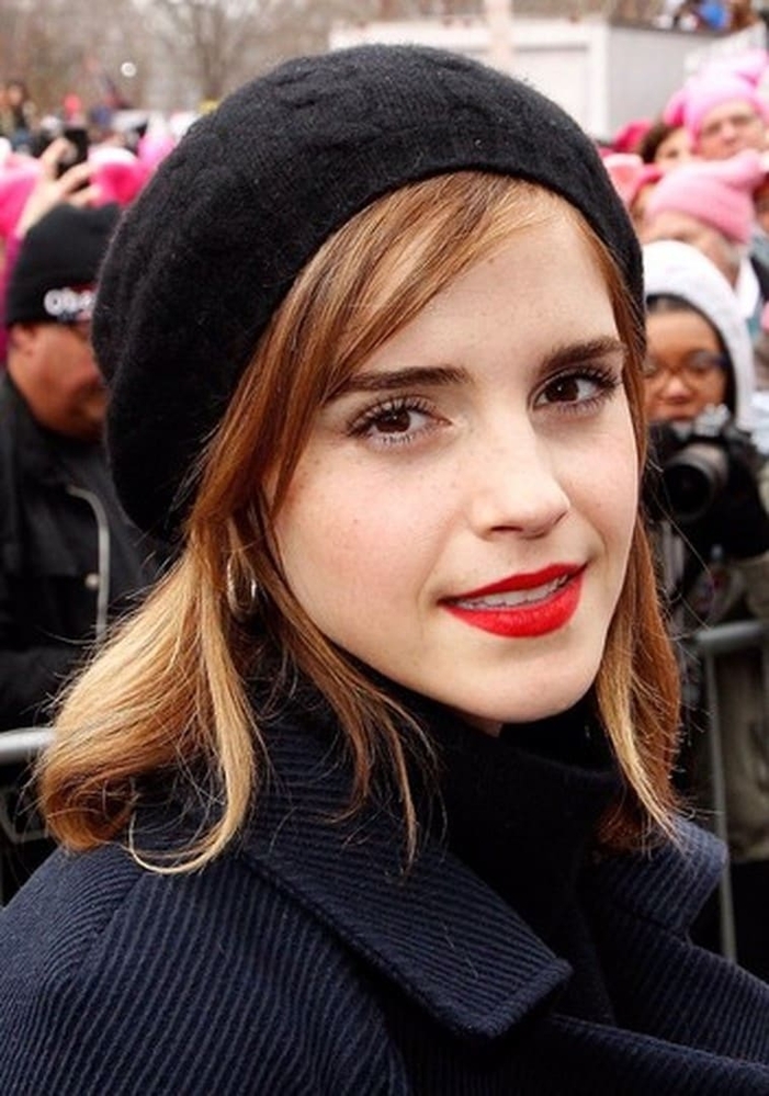 emma_watson_2017_womens_march_on_washington_40.jpg