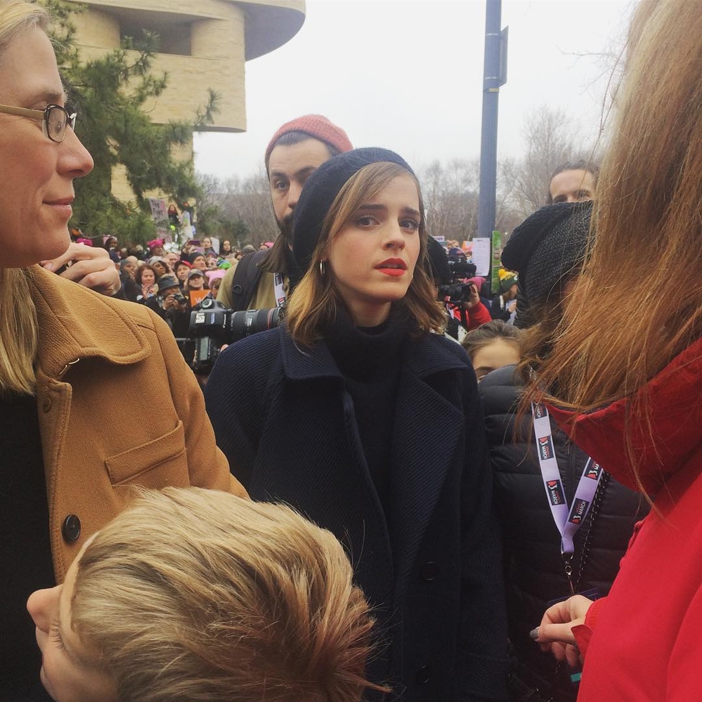 emma_watson_2017_womens_march_on_washington_77.jpg