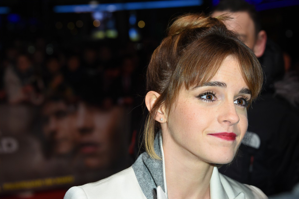 emma_watson_colonia_berlin_premiere_65.jpg
