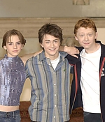 Filename=EEW_2002event_oct25_hp_cos_london_press_con_005.jpg
Filesize=260KiB
Dimensions=2000x1312
Date added=Jun 10, 2016 EEW_2002event_oct25_hp_cos_london_press_con_005.jpg