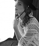 Filename=EEW_2014shoot_carter_smith_elle_us_63.jpg
Filesize=84KiB
Dimensions=749x1000
Date added=May 03, 2019 EEW_2014shoot_carter_smith_elle_us_63.jpg