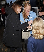 Filename=EEW_2017candid_jan20_arrives_in_washingtondc_with_her_mom_09.jpg
Filesize=2088KiB
Dimensions=1839x2220
Date added=Sep 02, 2017 EEW_2017candid_jan20_arrives_in_washingtondc_with_her_mom_09.jpg