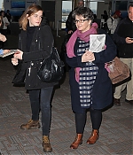 Filename=EEW_2017candid_jan20_arrives_in_washingtondc_with_her_mom_10.jpg
Filesize=2238KiB
Dimensions=1859x2319
Date added=Sep 02, 2017 EEW_2017candid_jan20_arrives_in_washingtondc_with_her_mom_10.jpg