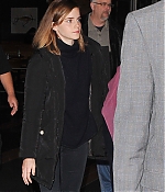 Filename=EEW_2017candid_jan20_arrives_in_washingtondc_with_her_mom_11.jpg
Filesize=1068KiB
Dimensions=1148x1517
Date added=Sep 02, 2017 EEW_2017candid_jan20_arrives_in_washingtondc_with_her_mom_11.jpg