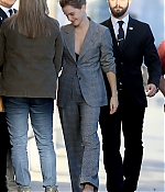 Filename=EEW_2017candid_mar6_arrives_to_jimmy_kimmel_live_in_la_70.jpg
Filesize=1691KiB
Dimensions=2148x3000
Date added=Sep 02, 2017 EEW_2017candid_mar6_arrives_to_jimmy_kimmel_live_in_la_70.jpg