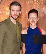Filename=EEW_2017event_feb20_batb_paris_photocall_005.jpg
Filesize=771KiB
Dimensions=2186x1455
Date added=Feb 20, 2017 EEW_2017event_feb20_batb_paris_photocall_005.jpg
