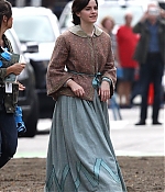 Filename=EEW_2018candid_on_set_of_little_women_in_boston_ma_20.jpg
Filesize=423KiB
Dimensions=1334x2000
Date added=Nov 01, 2018 EEW_2018candid_on_set_of_little_women_in_boston_ma_20.jpg