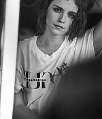 Filename=EEW_2018shoot_peter_lindbergh_vogue_australia_17.jpg
Filesize=395KiB
Dimensions=1585x2378
Date added=May 05, 2019 EEW_2018shoot_peter_lindbergh_vogue_australia_17.jpg