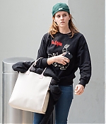 Filename=EEW_2019candid_arrives_to_jfk_airport_nyc_003.jpg
Filesize=961KiB
Dimensions=1962x2338
Date added=May 29, 2019 EEW_2019candid_arrives_to_jfk_airport_nyc_003.jpg