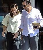 Filename=EEW_2019candid_aug13_out_for_lunch_in_santa_monica_ca_004.jpg
Filesize=2051KiB
Dimensions=1759x2640
Date added=Sep 06, 2019 EEW_2019candid_aug13_out_for_lunch_in_santa_monica_ca_004.jpg