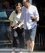 Filename=EEW_2019candid_aug13_out_for_lunch_in_santa_monica_ca_019.jpg
Filesize=3169KiB
Dimensions=2181x3274
Date added=Sep 06, 2019 EEW_2019candid_aug13_out_for_lunch_in_santa_monica_ca_019.jpg