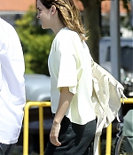 Filename=EEW_2019candid_aug13_out_for_lunch_in_santa_monica_ca_026.jpg
Filesize=1602KiB
Dimensions=1525x2290
Date added=Sep 06, 2019 EEW_2019candid_aug13_out_for_lunch_in_santa_monica_ca_026.jpg
