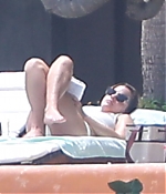 Filename=EEW_2019candid_in_cabo_san_lucas_mexico_002.jpg
Filesize=122KiB
Dimensions=1920x1280
Date added=Jun 27, 2019 EEW_2019candid_in_cabo_san_lucas_mexico_002.jpg