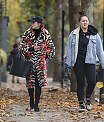 Filename=EEW_2019candid_nov3_out_and_about_in_london_023.jpg
Filesize=3058KiB
Dimensions=3873x2802
Date added=Feb 08, 2020 EEW_2019candid_nov3_out_and_about_in_london_023.jpg