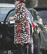 Filename=EEW_2019candid_nov3_out_and_about_in_london_027.jpg
Filesize=922KiB
Dimensions=1585x2554
Date added=Feb 08, 2020 EEW_2019candid_nov3_out_and_about_in_london_027.jpg