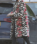 Filename=EEW_2019candid_nov3_out_and_about_in_london_030.jpg
Filesize=814KiB
Dimensions=1385x2515
Date added=Feb 08, 2020 EEW_2019candid_nov3_out_and_about_in_london_030.jpg