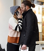 Filename=EEW_2019candid_oct24_out_and_about_in_london_004.jpg
Filesize=887KiB
Dimensions=2200x2914
Date added=Nov 01, 2019 EEW_2019candid_oct24_out_and_about_in_london_004.jpg