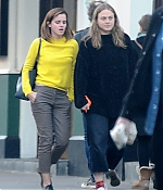 EEW_2019candid_out_for_lunch_in_primrose_hill_london_009.jpg