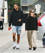Filename=EEW_2019candid_out_in_venice_ca_007.jpg
Filesize=697KiB
Dimensions=2200x3300
Date added=Jun 27, 2019 EEW_2019candid_out_in_venice_ca_007.jpg