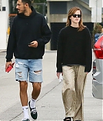 Filename=EEW_2019candid_out_in_venice_ca_010.jpg
Filesize=602KiB
Dimensions=2200x3300
Date added=Jun 27, 2019 EEW_2019candid_out_in_venice_ca_010.jpg