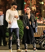 EEW_2019candid_out_with_cole_cook_in_nyc_007.jpg