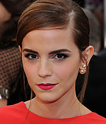 emma_2014_71st_annual_golden_globe_awards_02.JPG