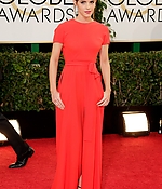 emma_2014_71st_annual_golden_globe_awards_13.jpg